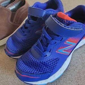 Boys New Balance Sneakers Wide